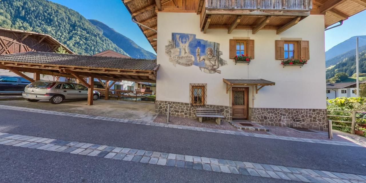 Apartments Hubertus Bei Meran 帕西里亚-圣莱昂纳多 外观 照片
