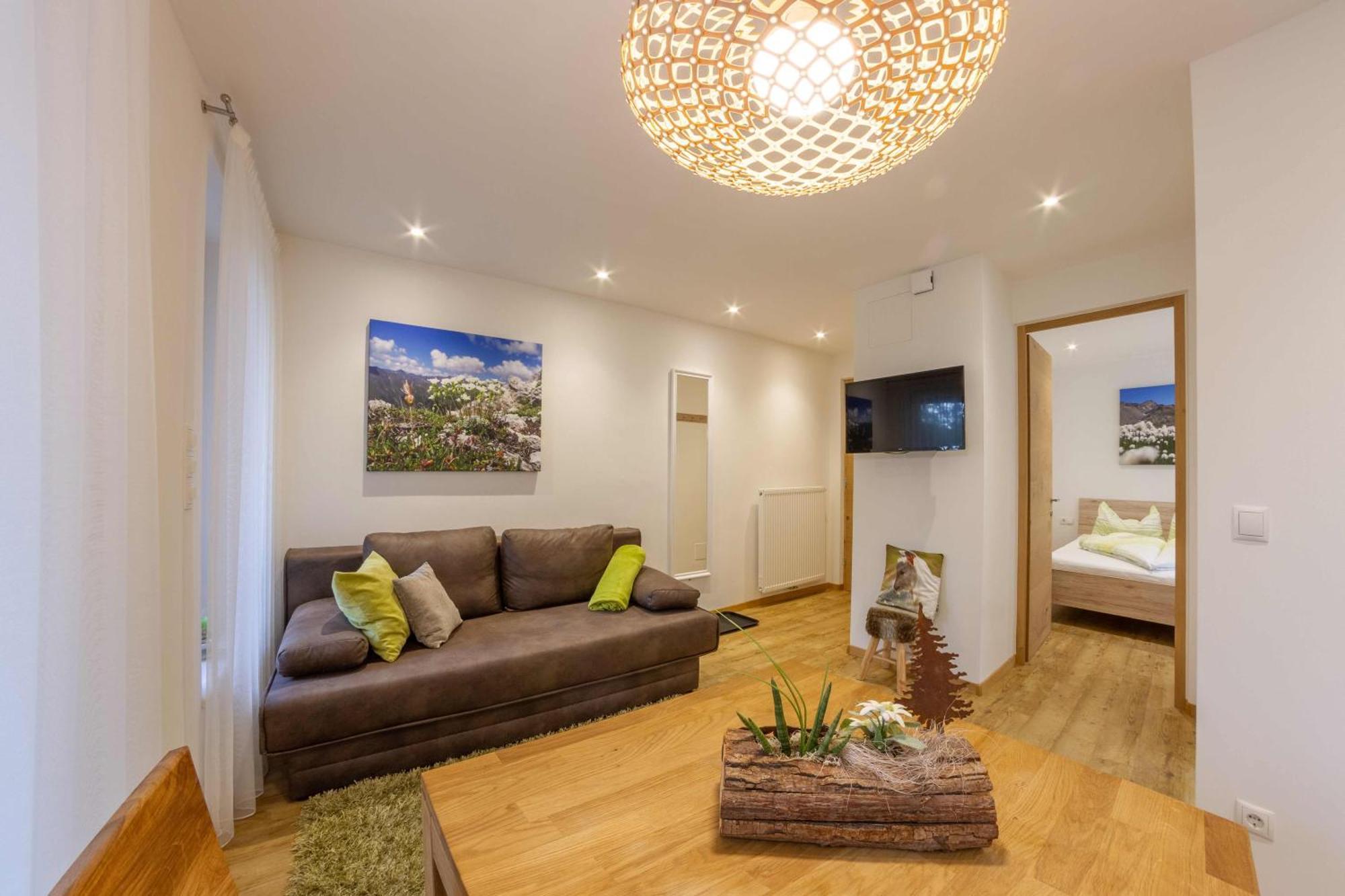 Apartments Hubertus Bei Meran 帕西里亚-圣莱昂纳多 外观 照片
