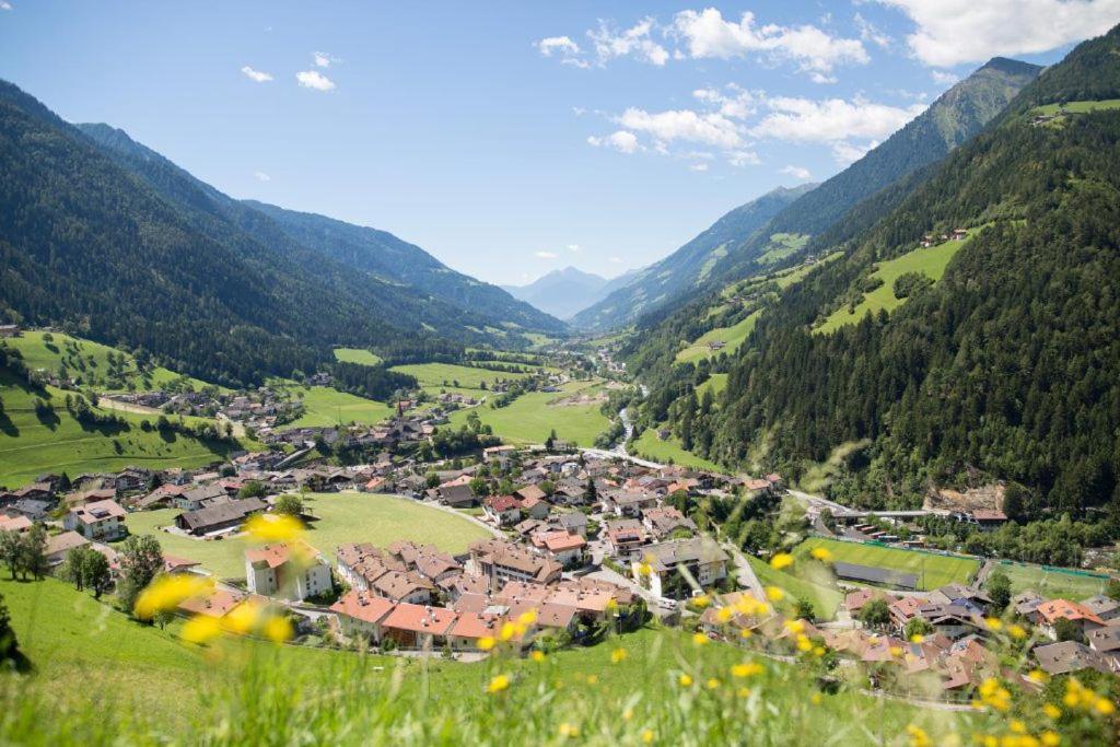 Apartments Hubertus Bei Meran 帕西里亚-圣莱昂纳多 外观 照片